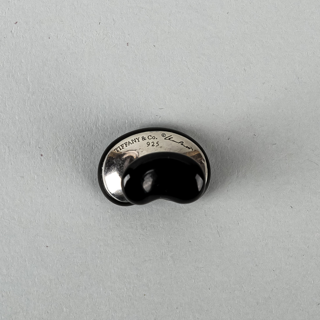 TIFFANY & CO Elsa Peretti Black Jade Bean Cufflinks