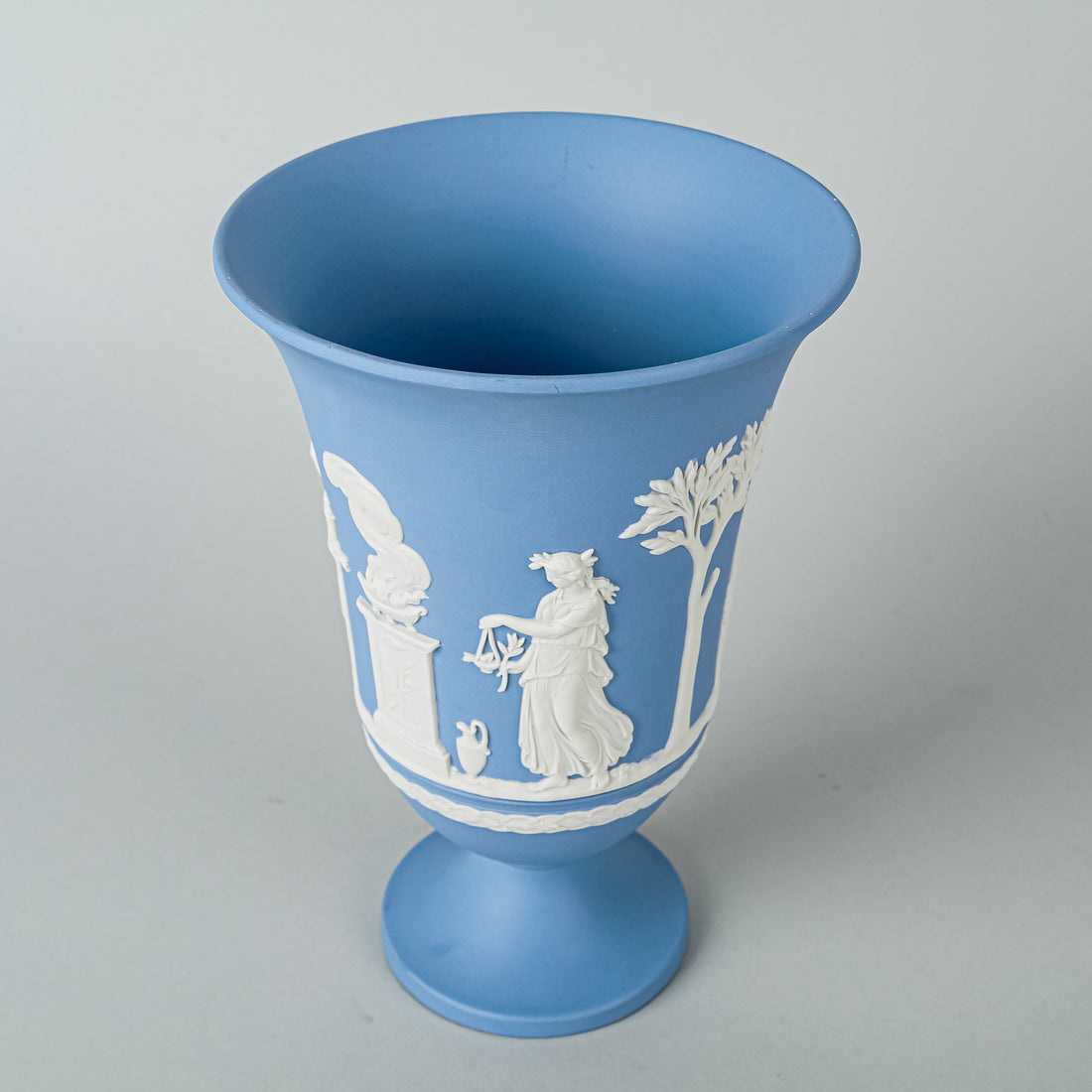 WEDGWOOD White On Blue Jasperware Footed Campagna Vase