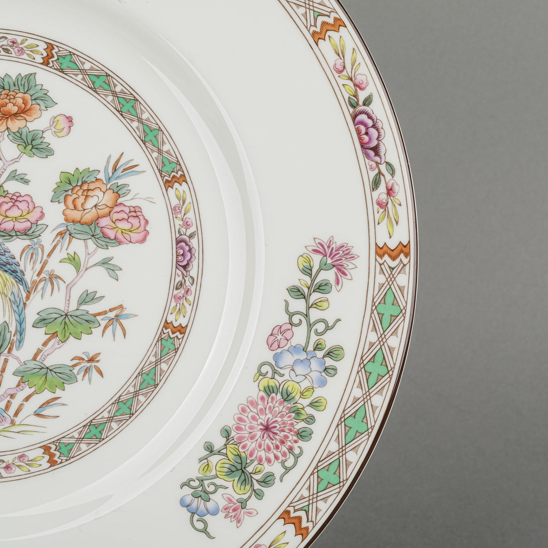 WEDGWOOD Kutani Crane 7 Place Settings Plus Extras