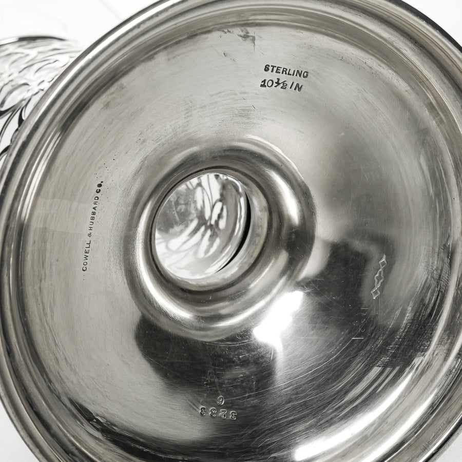 COWELL & HUBBARD CO Sterling Base Glass Ruffle Vase