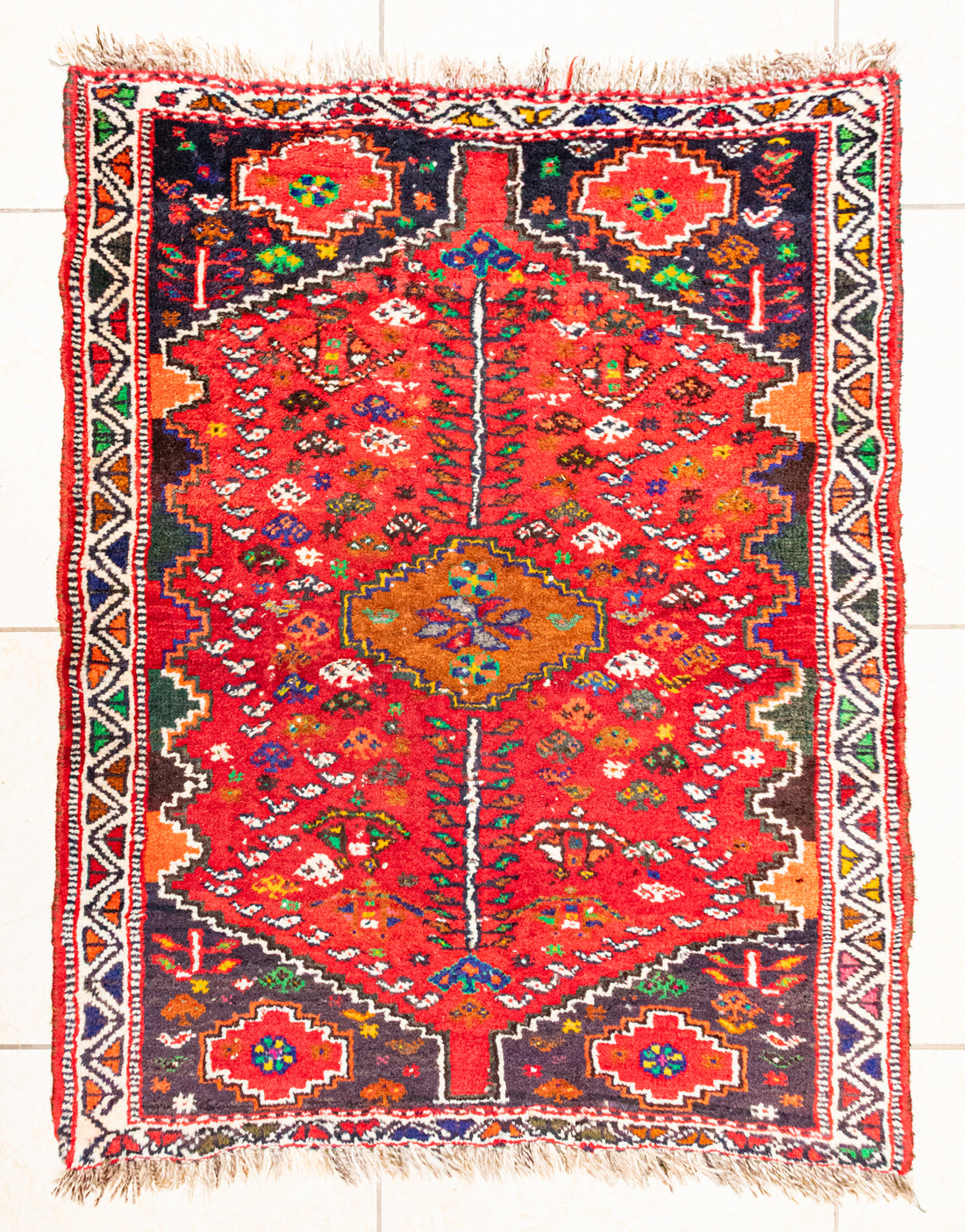 Hand Knotted Wool Shiraz Persian Rug