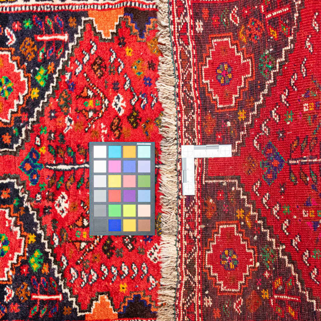 Hand Knotted Wool Shiraz Persian Rug