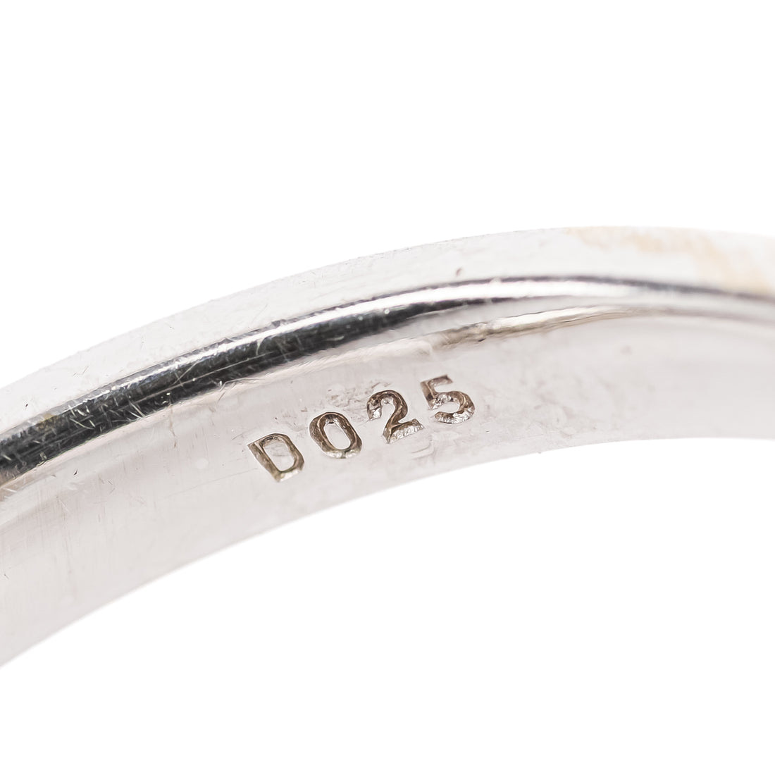 18K White Gold South Sea Pearl Diamond Oval Ring