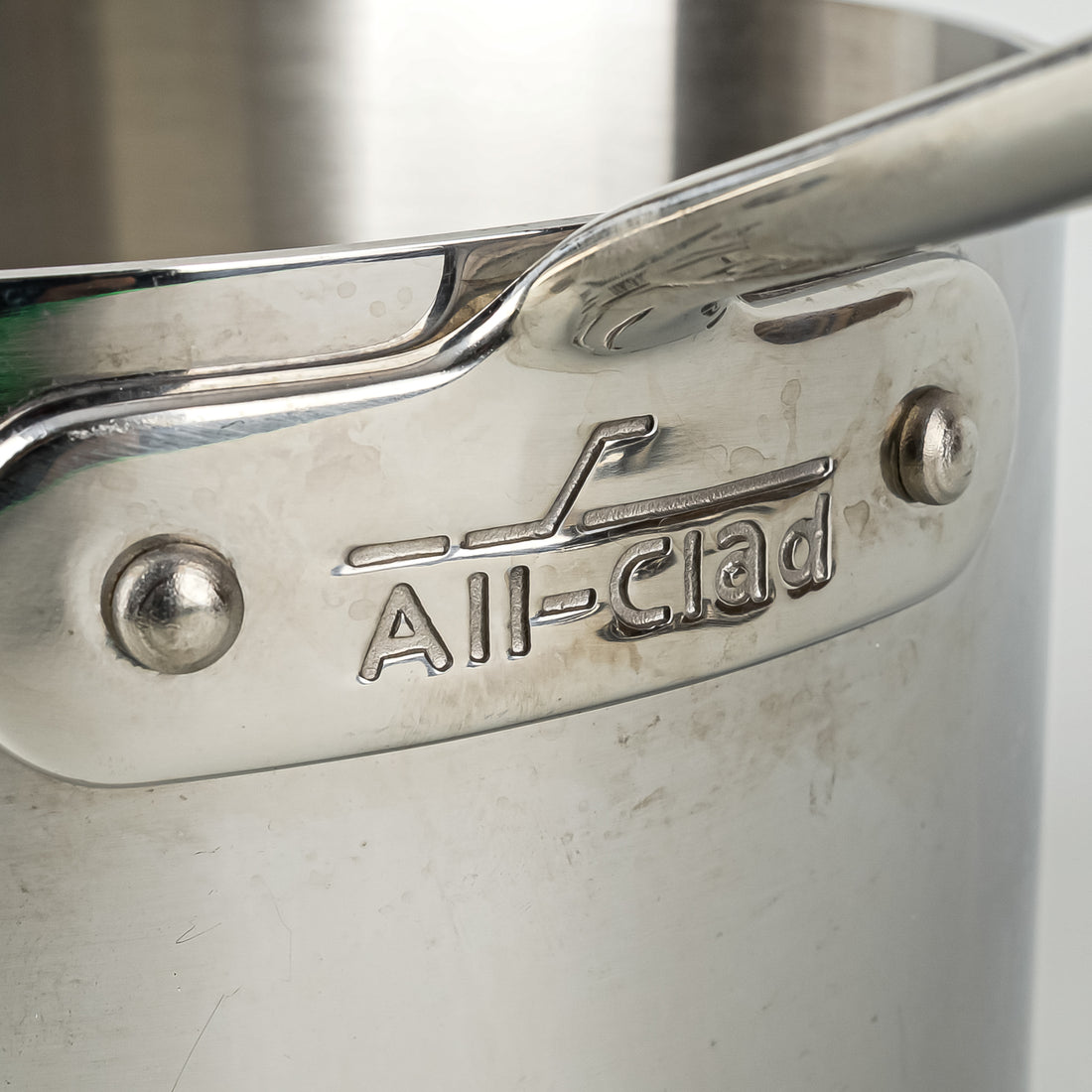 ALL CLAD Stainless Steel Lidded Saucepan