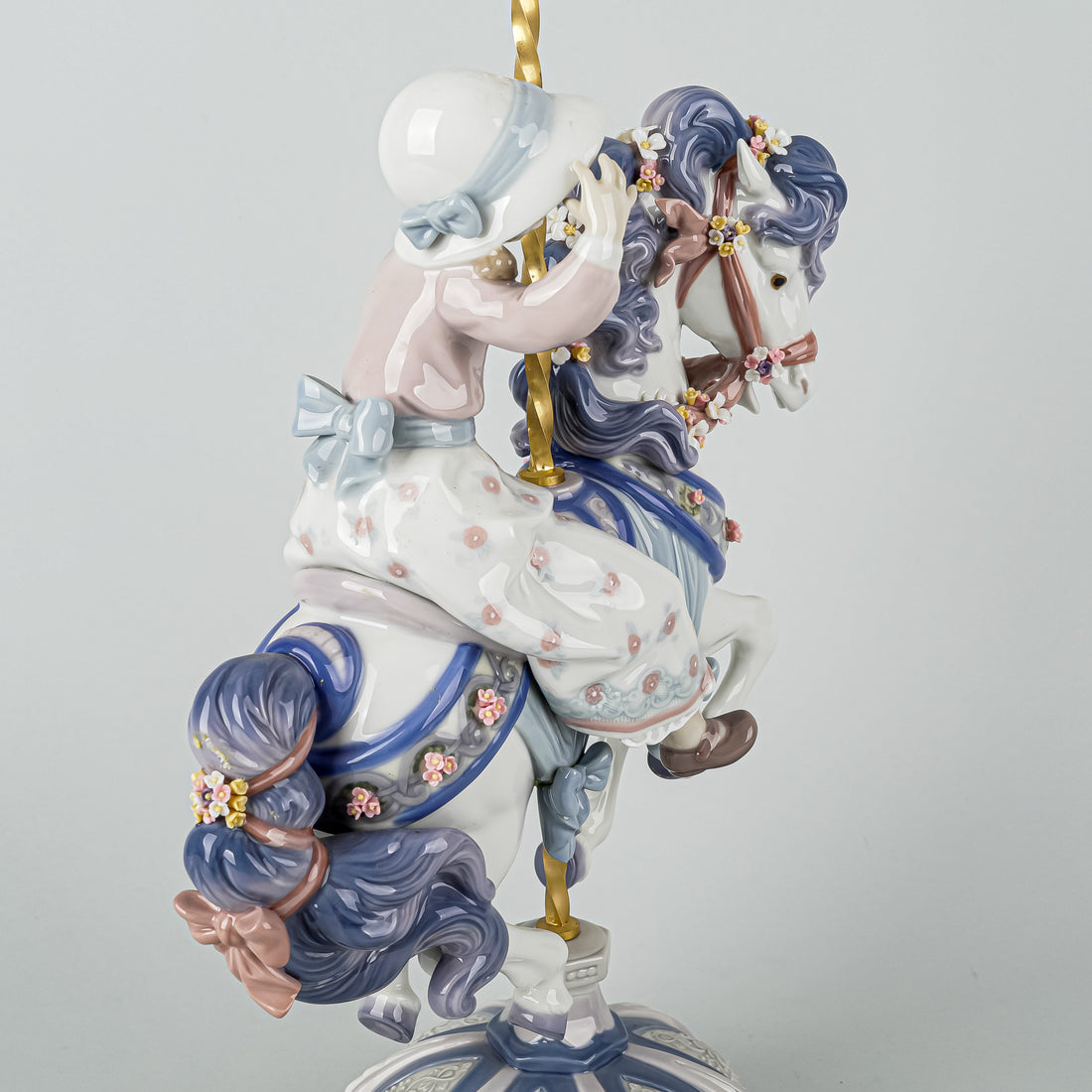 LLADRO Figurine Carousel Charm 5731