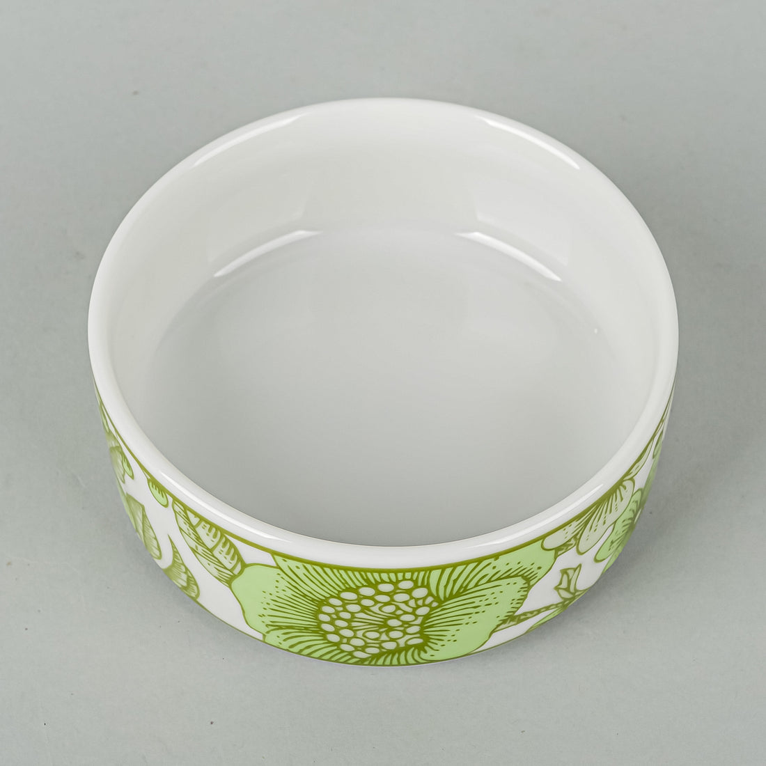 TIFFANY & CO Clinique Round Covered Porcelain Trinket Box