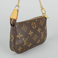 LOUIS VUITTON mini pochette accessoires