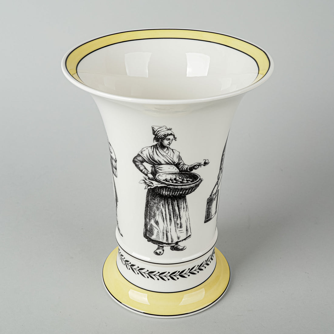 VILLEROY & BOCH Audun Ferme Flare Vase