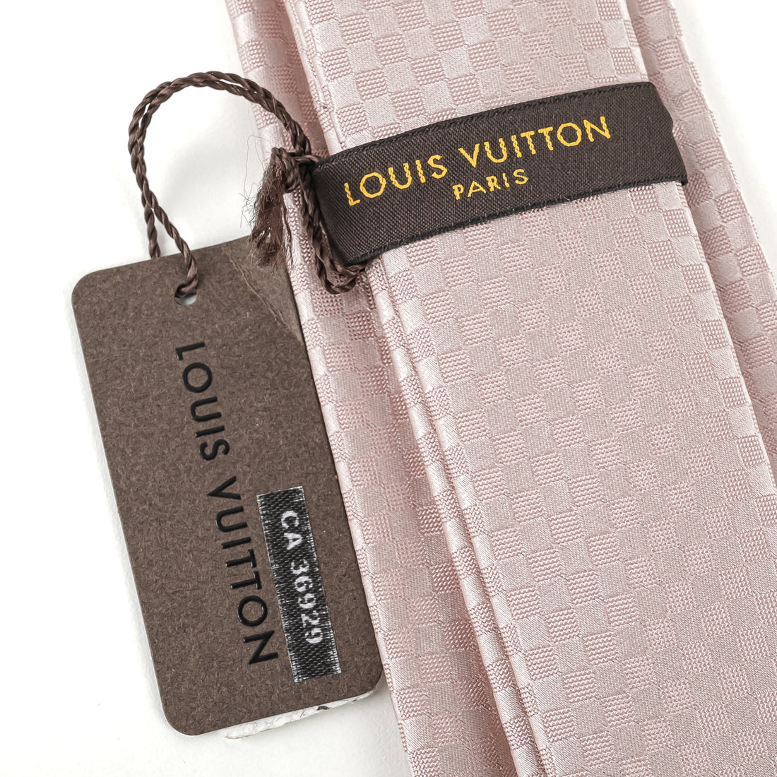LOUIS VUITTON Silk Pink Checkered Necktie