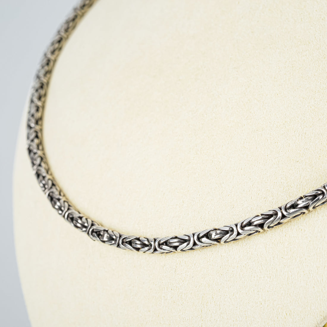 Sterling Silver Round Byzantine Necklace