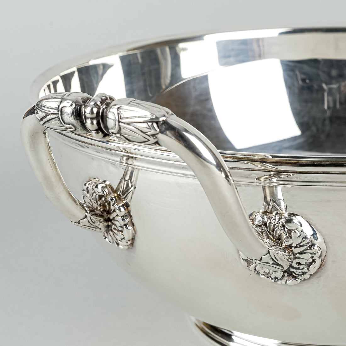 CHRISTOFLE Perles Silverplate Covered Soup Tureen And Stand 3 Pieces