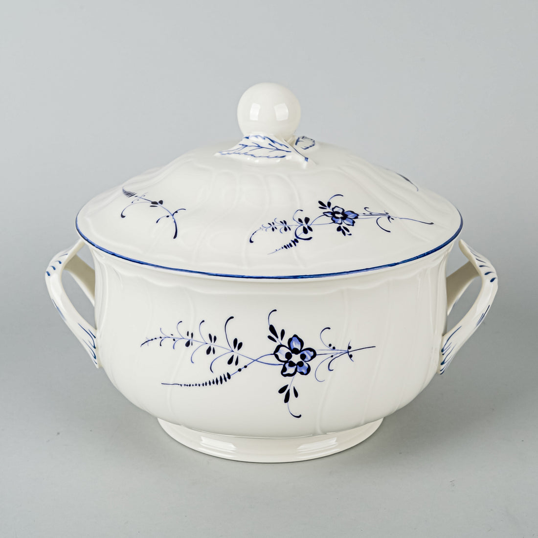 VILLEROY & BOCH Vieux Luxembourg Covered Tureen