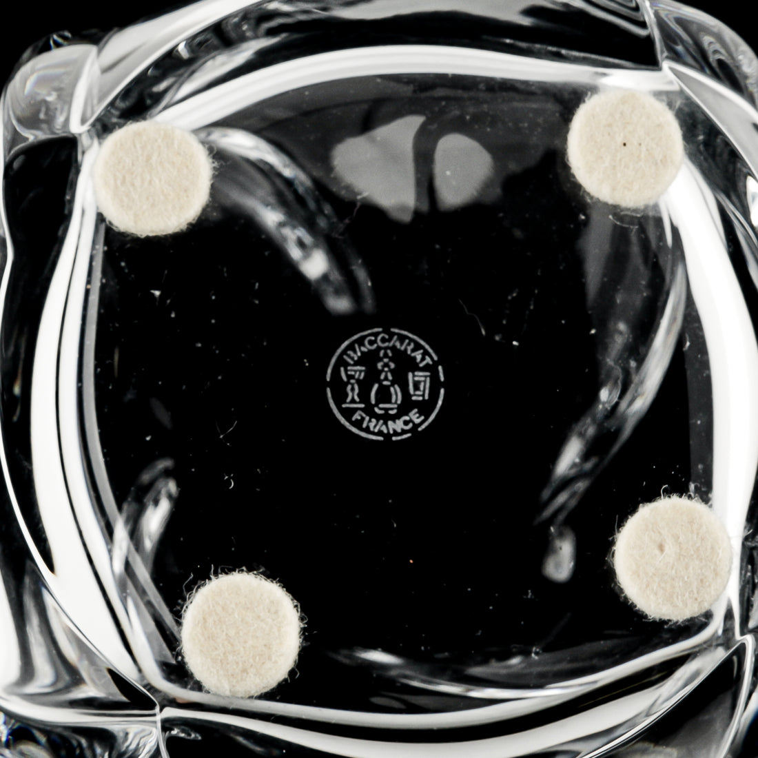BACCARAT Serpentin Vase
