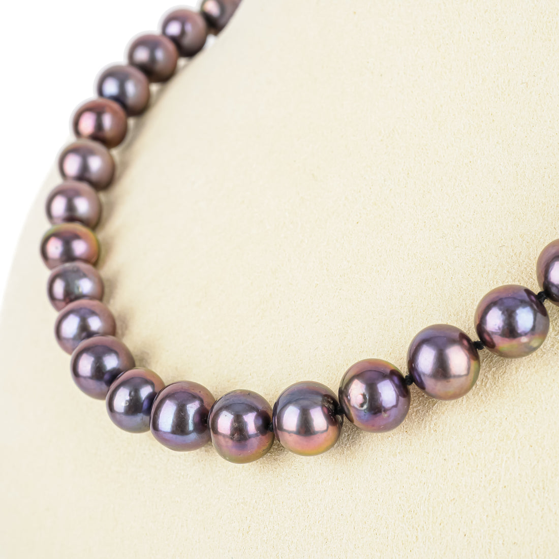 14K Yellow Gold Black Freshwater Pearl Necklace