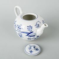 MEISSEN Blue Onion Teapot With Rose Knob Lid