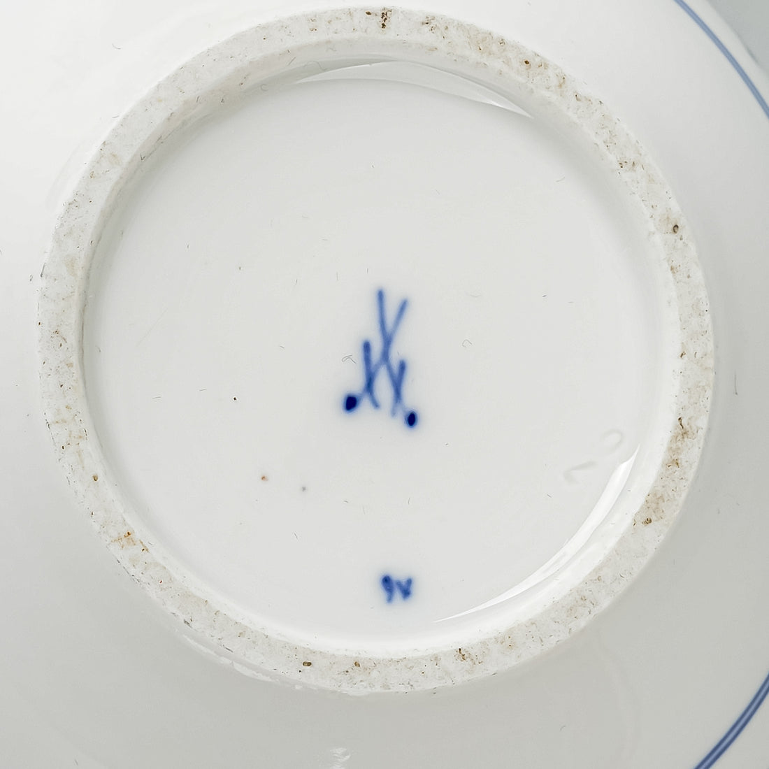 MEISSEN Blue Onion Teapot With Rose Knob Lid