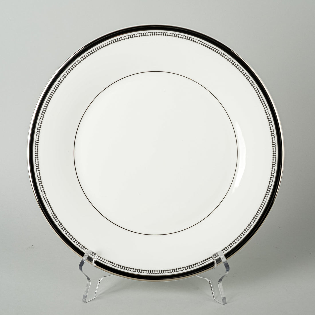 ROYAL DOULTON Sarabande H5023 8 Place Settings