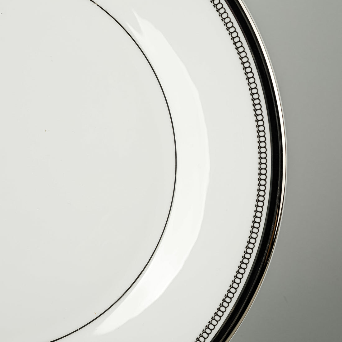 ROYAL DOULTON Sarabande H5023 8 Place Settings