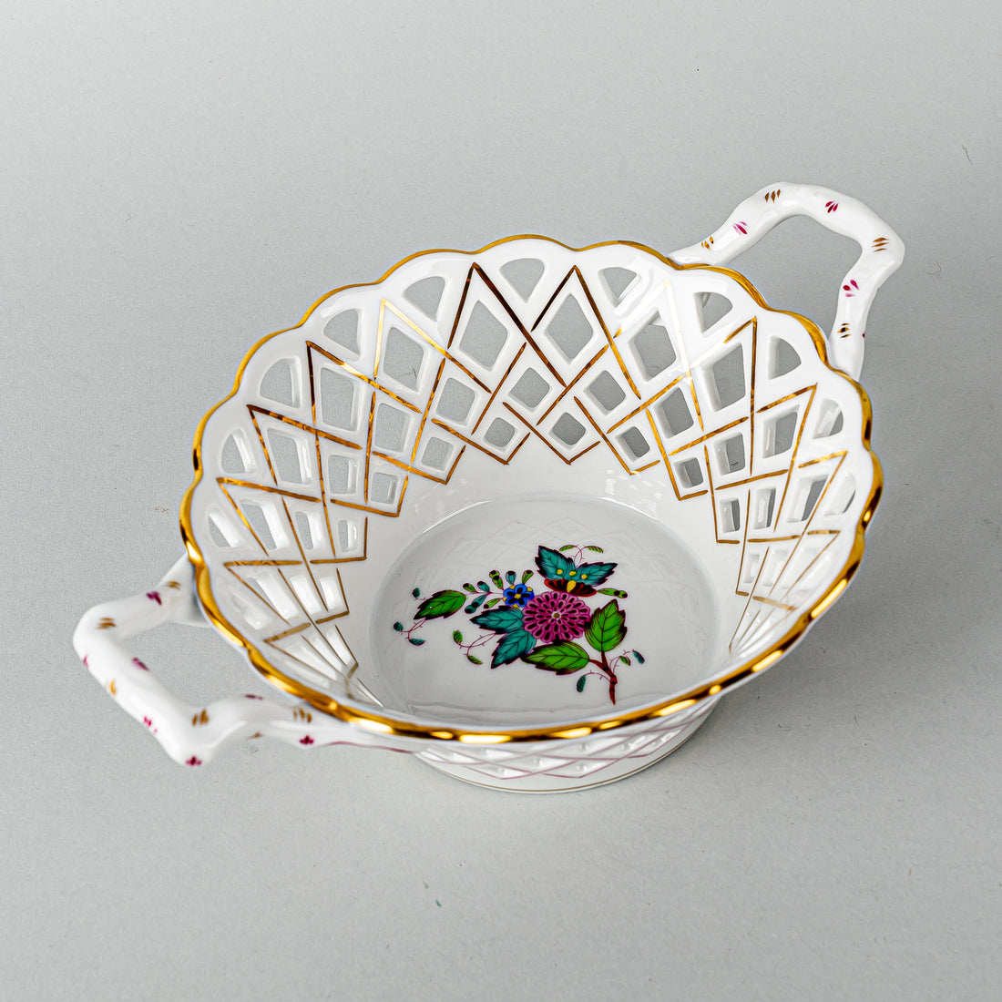 HEREND Chinese Bouquet Full Colour Open Work Basket 7911