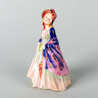 ROYAL DOULTON Figurine Paisley Shawl M4 Miniatures