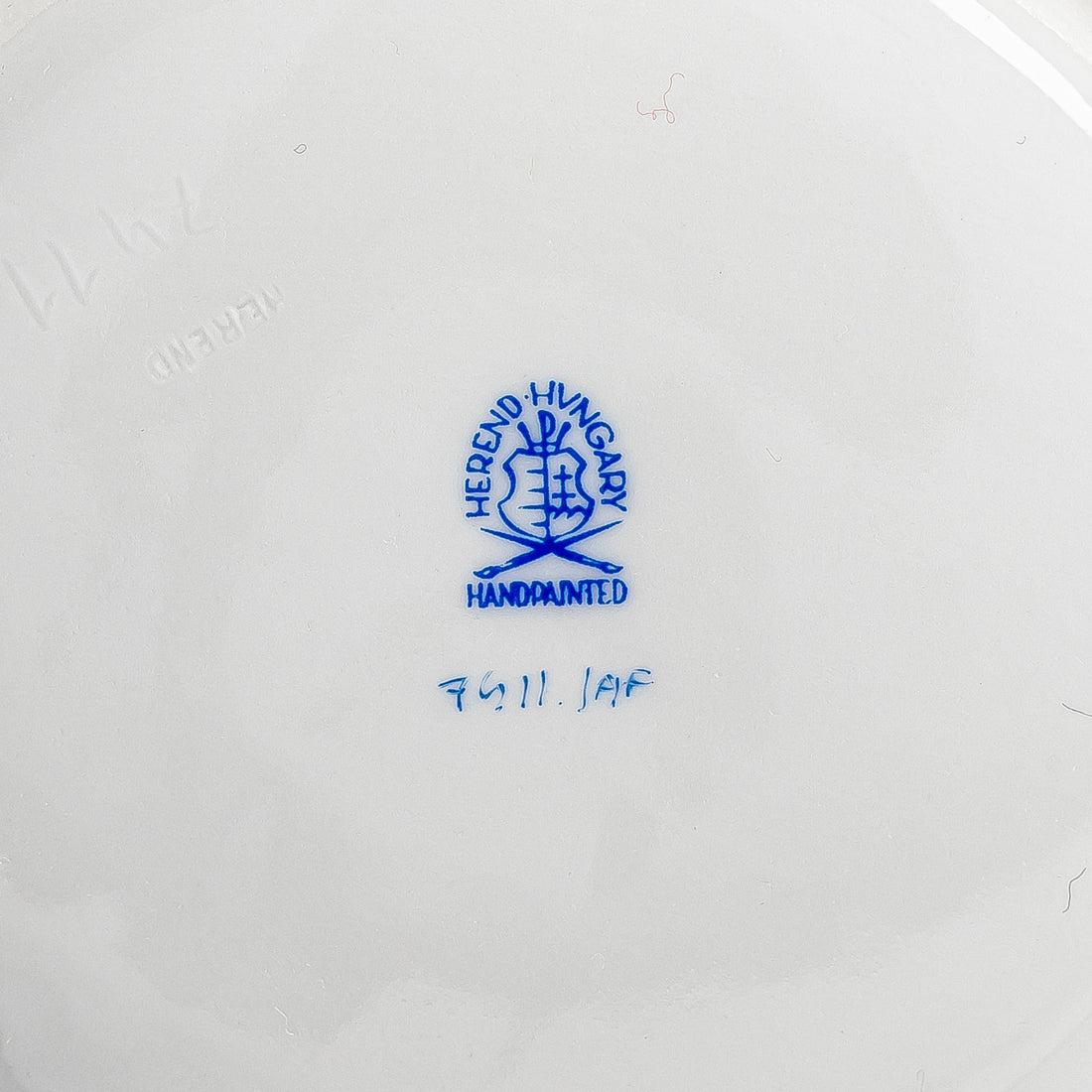 HEREND Chinese Bouquet Full Colour Open Work Basket 7911