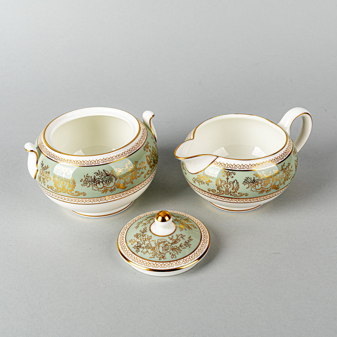 WEDGWOOD Gold Columbia Green Tea Service 5pcs
