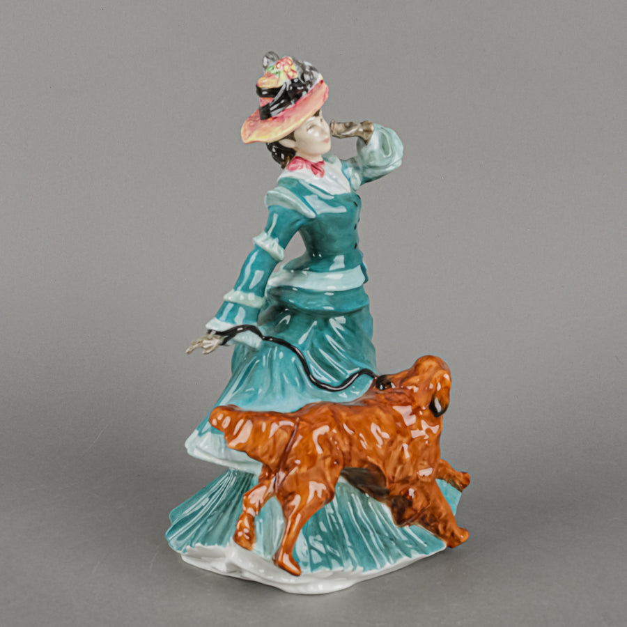 ROYAL DOULTON Figurine Autumntime HN 3621  The Seasons Series