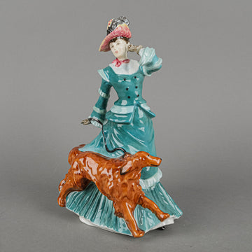 ROYAL DOULTON Figurine Autumntime HN 3621  The Seasons Series