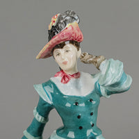 ROYAL DOULTON Figurine Autumntime HN 3621  The Seasons Series