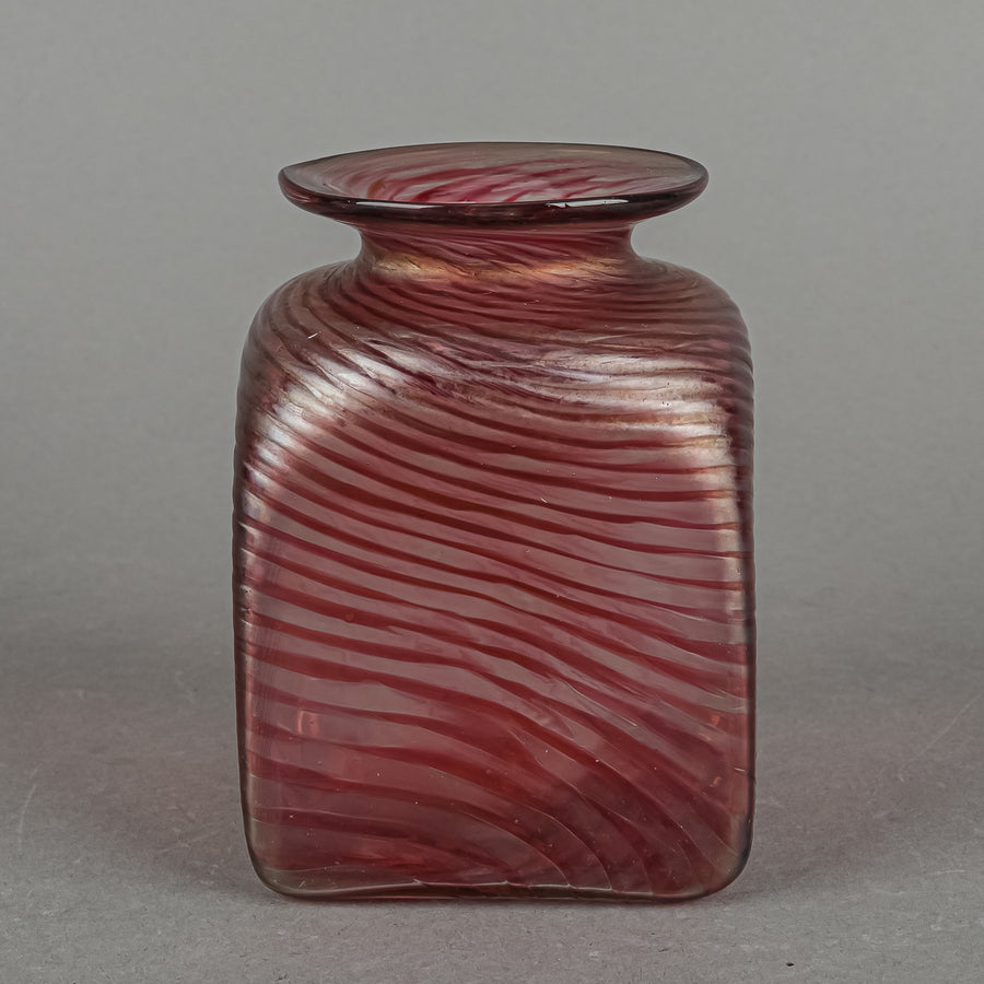 ROBERT HELD ART GLASS Iridescent Square Pot