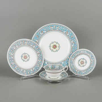 Wedgwood Florentine Turquoise W2714 38 Pieces