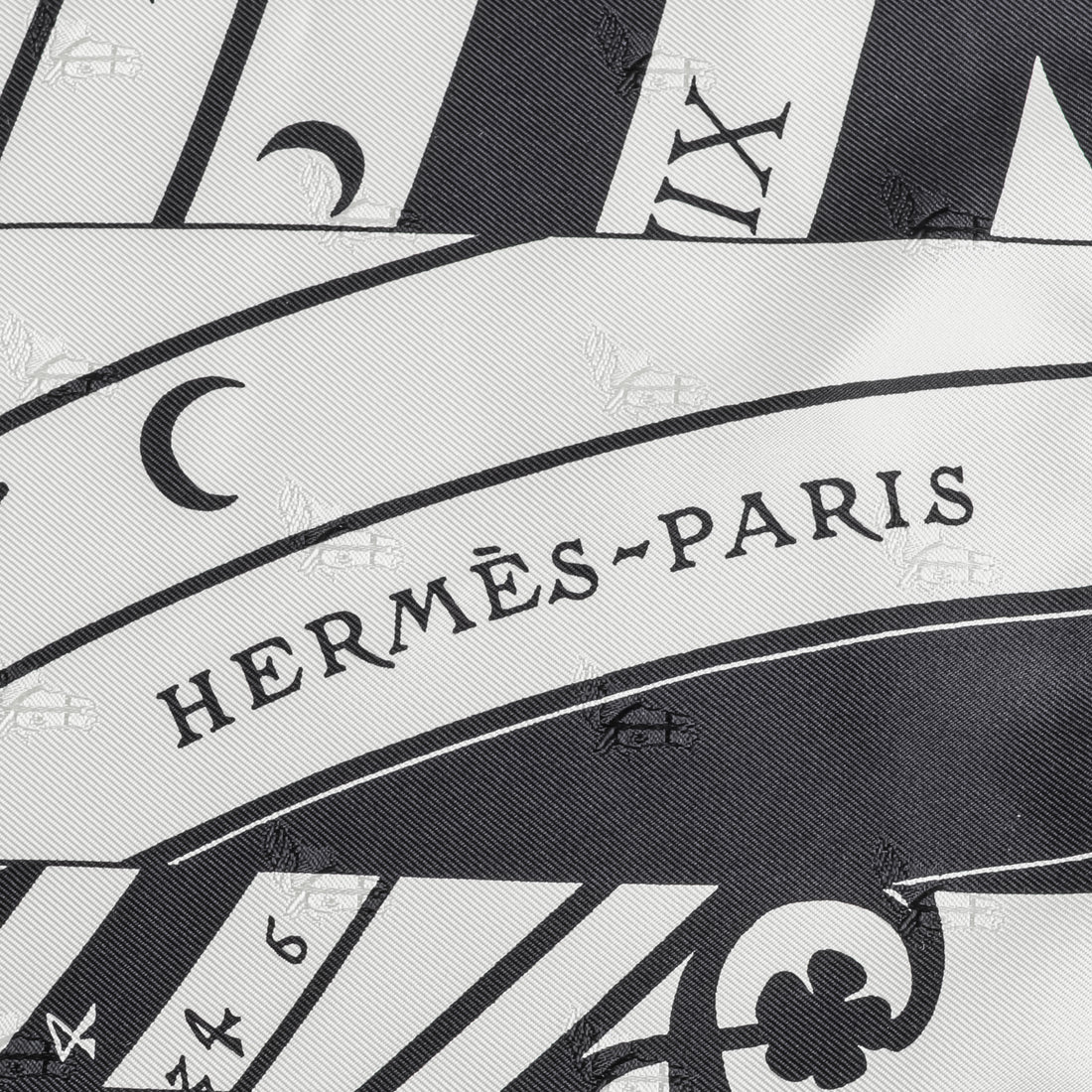 HERMES Astrologie Nouvelle Tattoo Silk Jacquard 90 Scarf