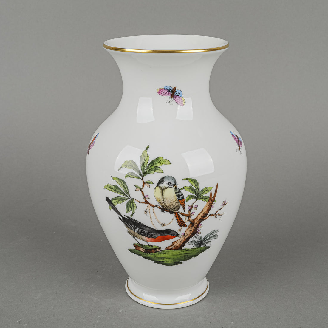 HEREND Rothchild Bird Vase