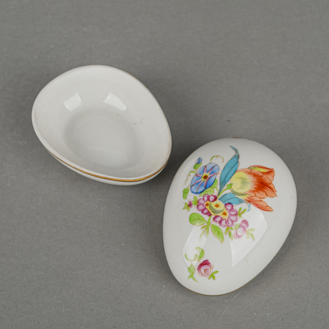 HEREND Floral Egg Box 6053