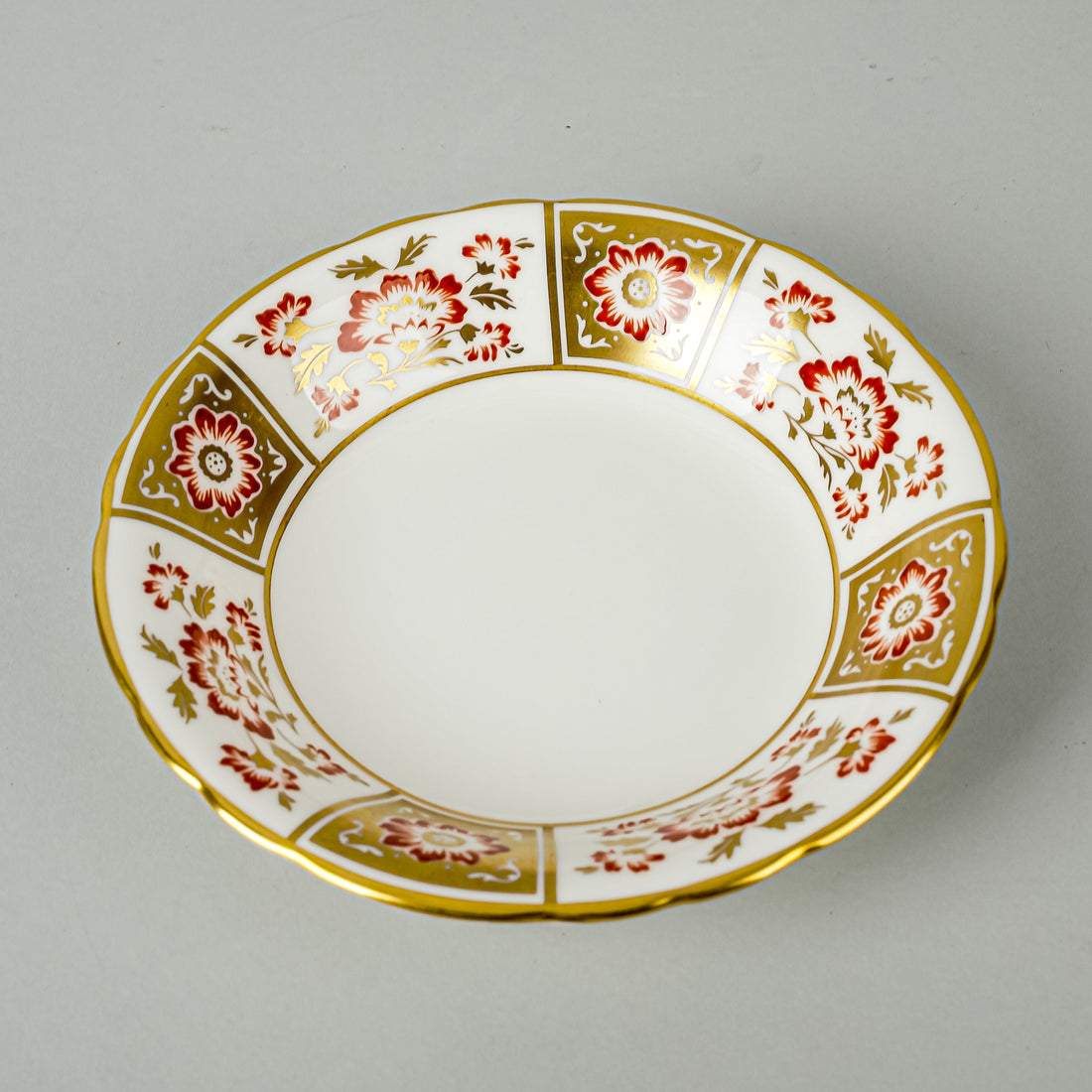 ROYAL CROWN DERBY Red Derby Panel Shallow Bowls Set Of 4