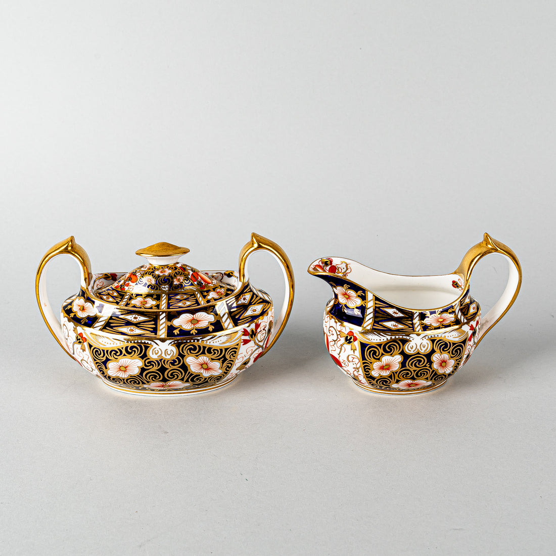 ROYAL CROWN DERBY Traditional Imari 2451 Cream & Covered Sugar - Dublin Shape