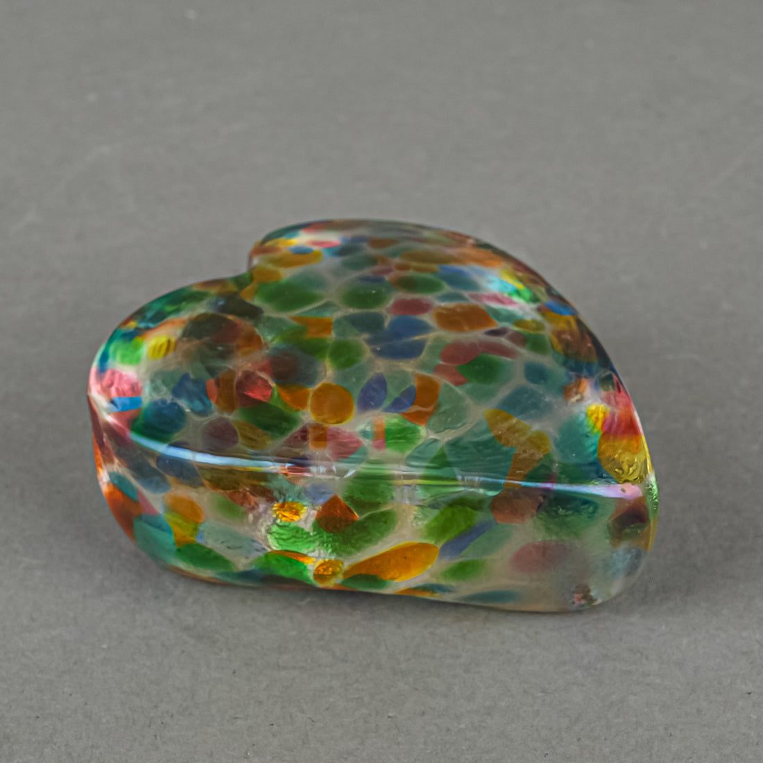 ROBERT HELD ART GLASS Iridescent Heart Paperweight