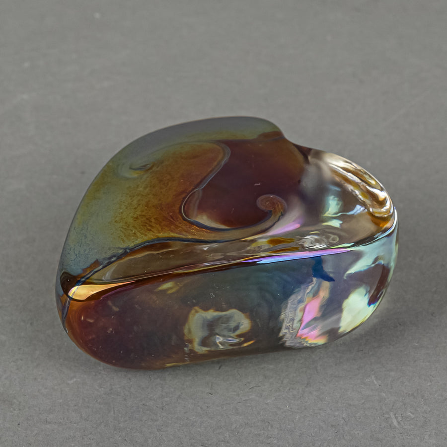 ROBERT HELD GLASS Iridescent Heart Paperweight