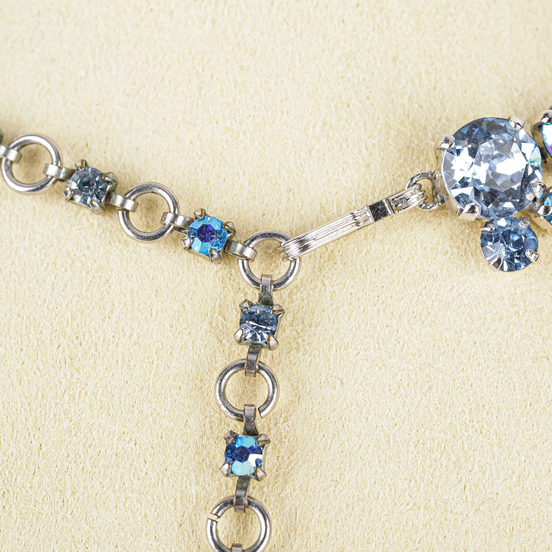 SHERMAN Necklace And Clips Set - Blue Rhinestone