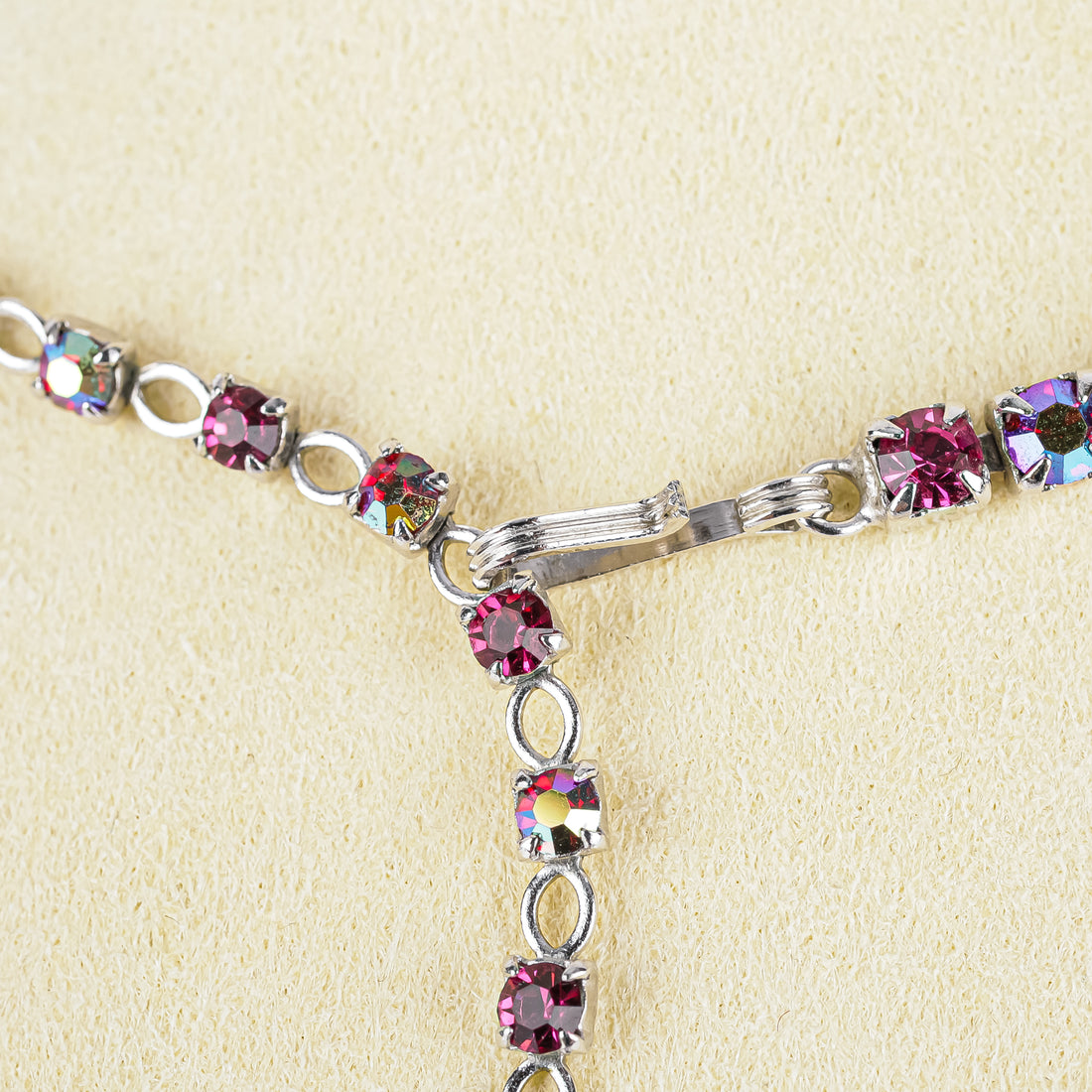 SHERMAN Necklace And Clips Set - Fuchsia Rhinestone