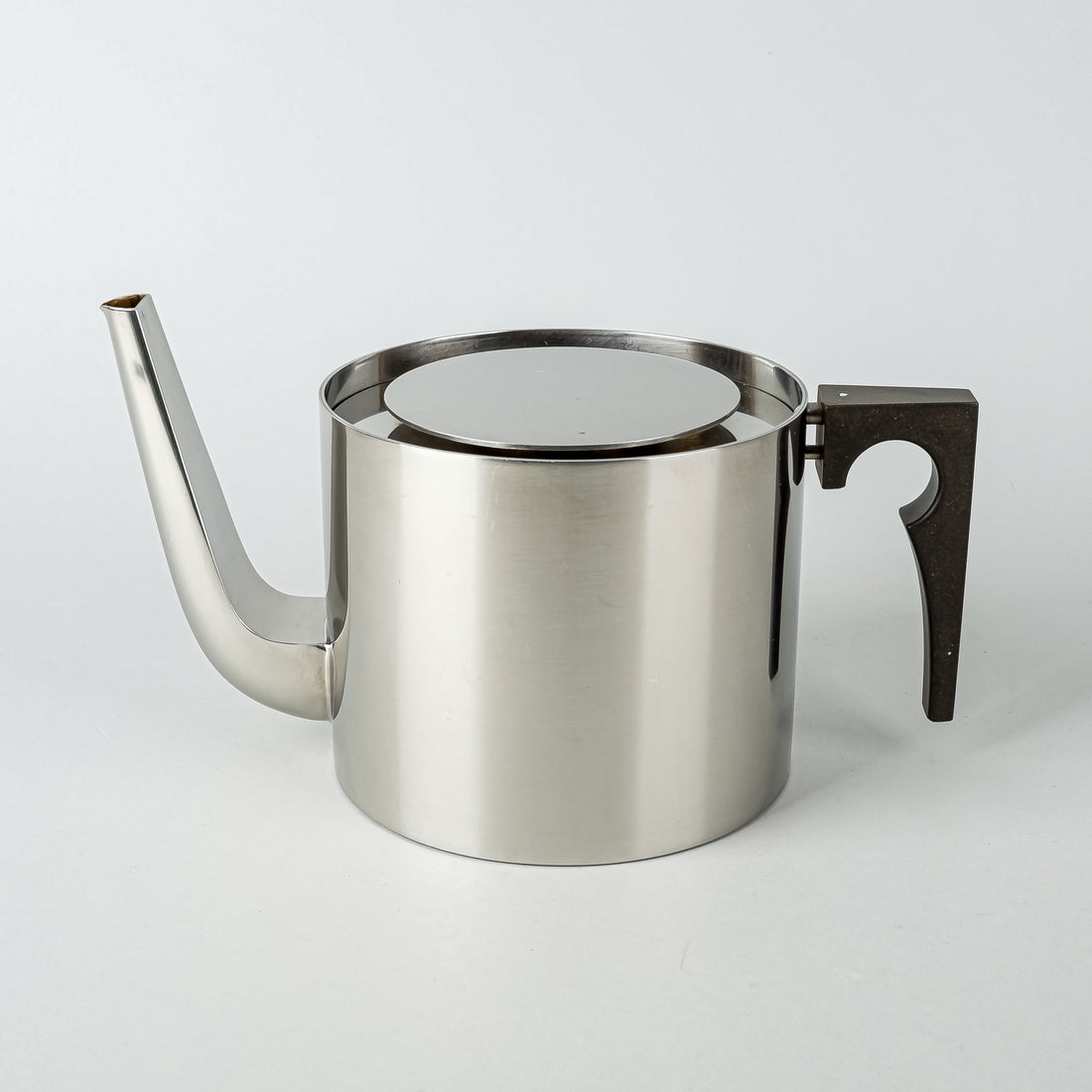 STELTON Cylinda-Line Stainless Steel Teapot With Lid
