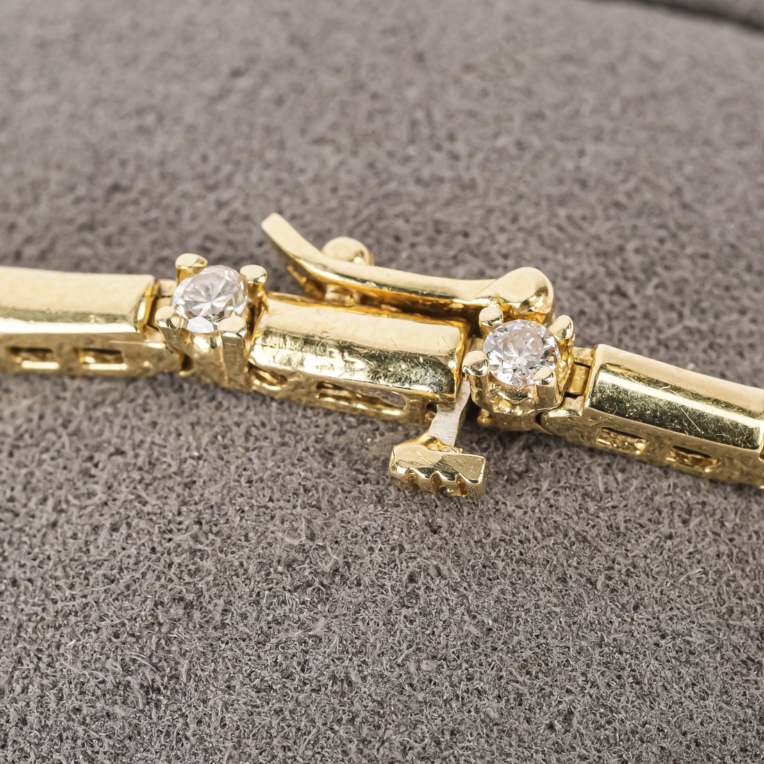 14K Yellow Gold Diamond Bracelet