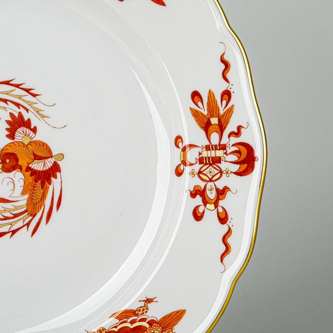 MEISSEN Court Dragon Red Dinner Plate