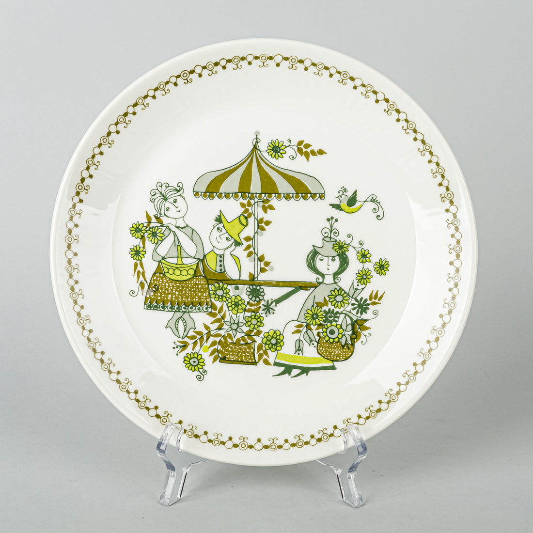FIGGJO NORWAY Market Salad/Dessert Plates Set of 7