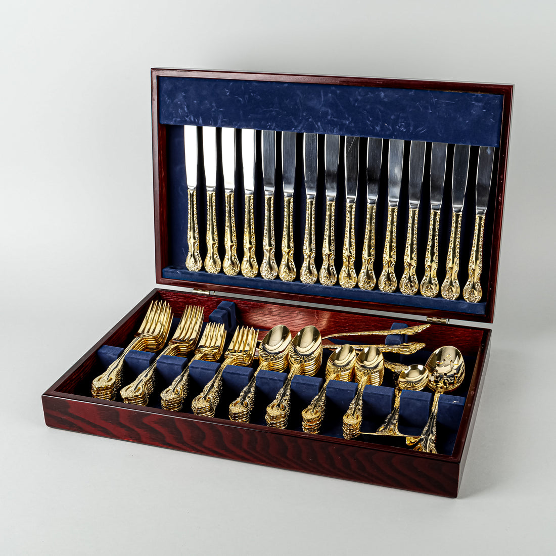 WALLACE Golden Countess Gold Plate Flatware 16 Place Settings Plus Extras
