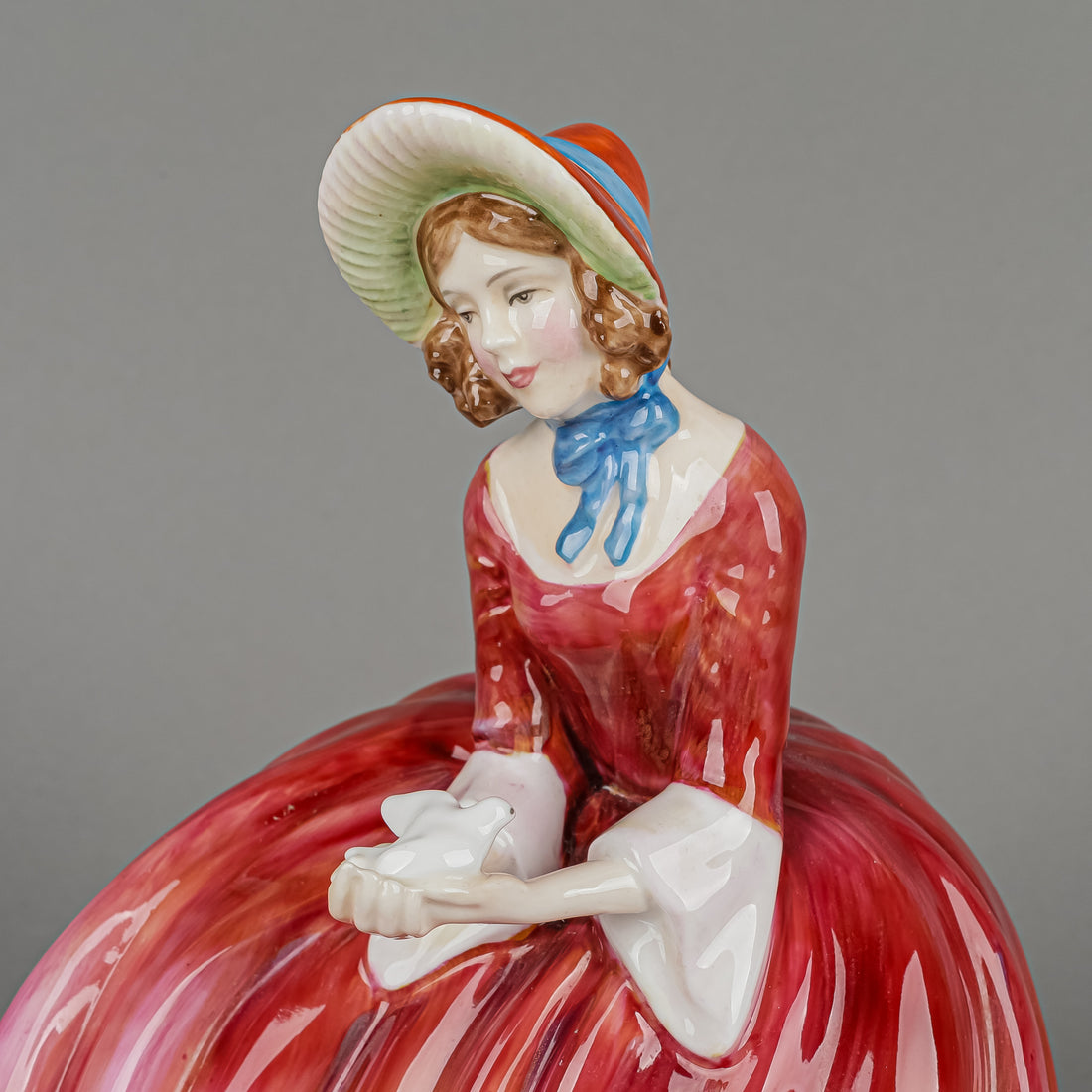 ROYAL DOULTON Figurine Denise HN 2273
