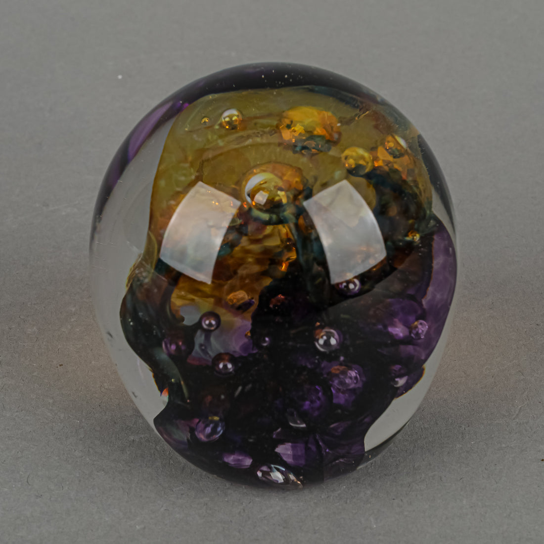 ROBERT HELD ART GLASS Sommerso Bubbles Paperweight