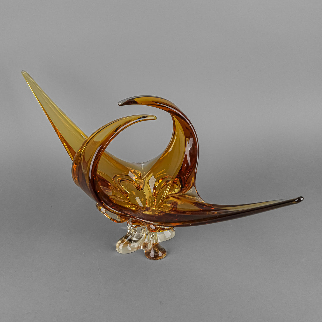 Lorraine/Chalet Style Free Form Art Glass Basket - Amber