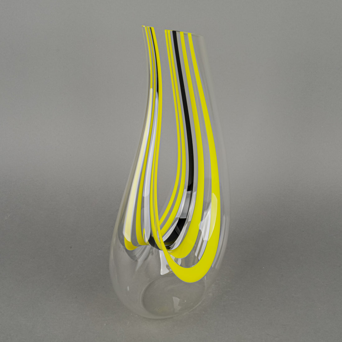 RIEDEL Amadeo Performance Wine Decanter - Yellow And Black Stripes