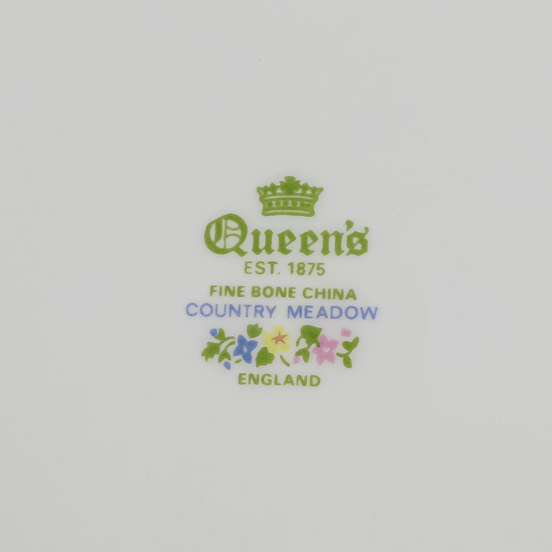 QUEENS Country Meadow 6 PS Plus Extras